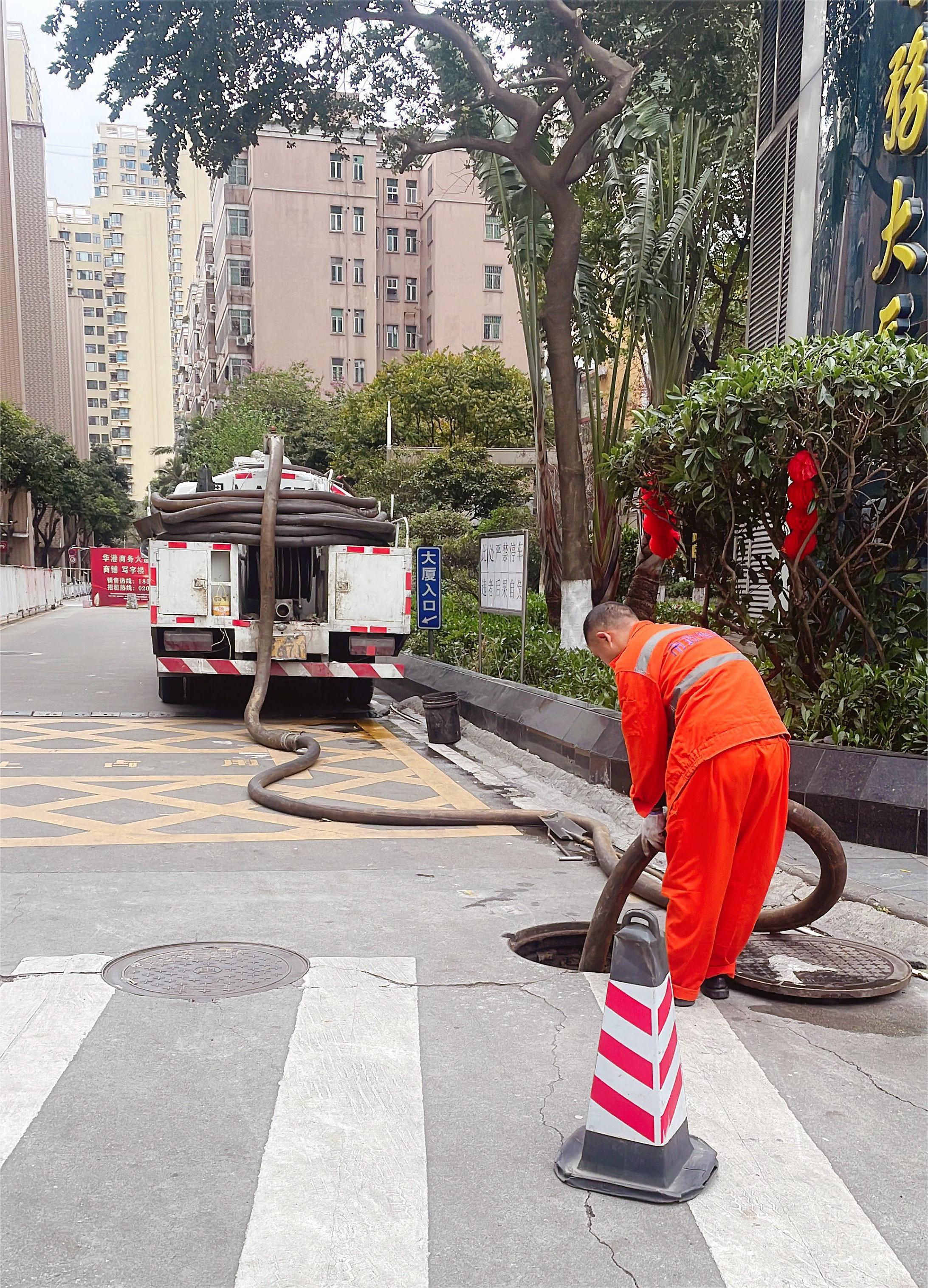 生活污水氨氮超標怎么解決-清理化糞池